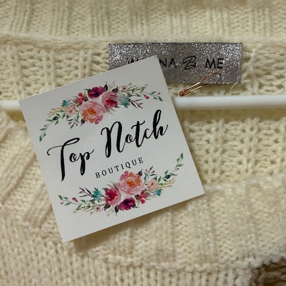 Cable Knit Sweater NWT - Picture 2 of 6